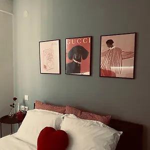 rainbow-suites-thessaloniki.hotels-of-thessaloniki.com/